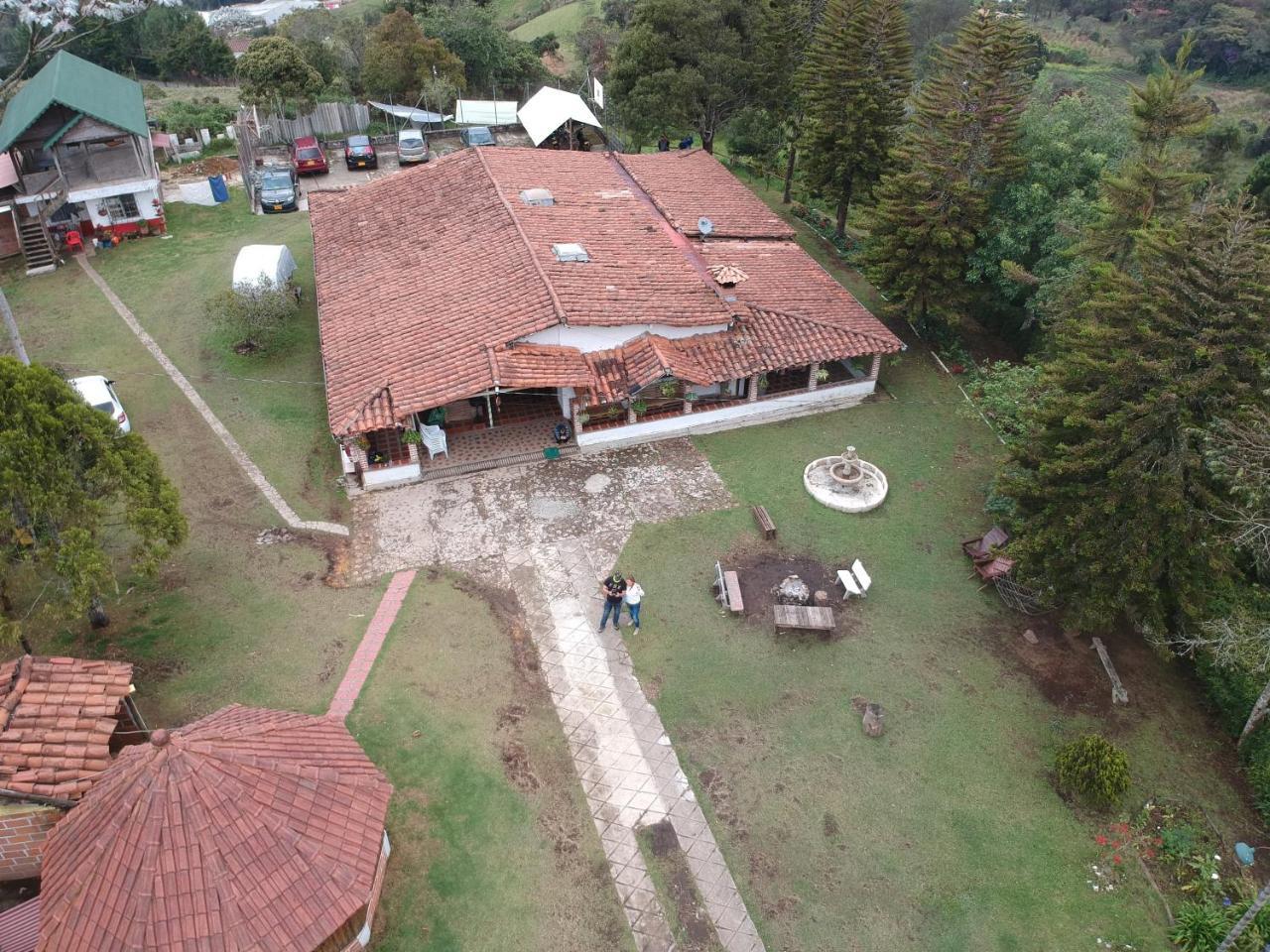 Al Bosque Hostel & Glamping Santa Elena  Εξωτερικό φωτογραφία